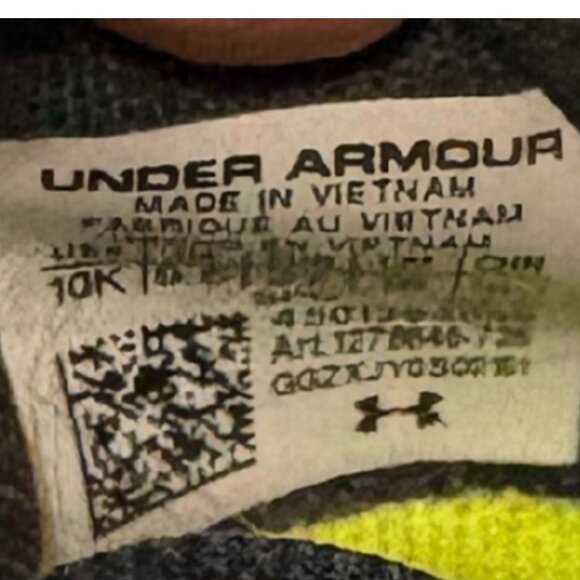 Under Armour Kids Soccer Cleats Size 10K – Neon Yellow Black Firm Ground Shoes - Picture 8 of 8